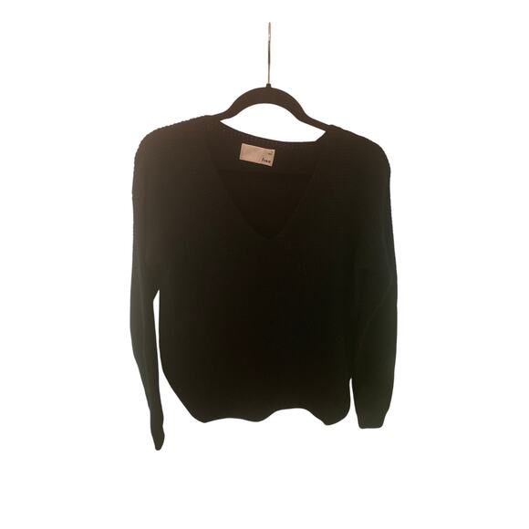 Wilfred ARITZIA Wolter Sweater Black Merino Wool Size Small S TOUCHABLE TEXTURE - Picture 4 of 5